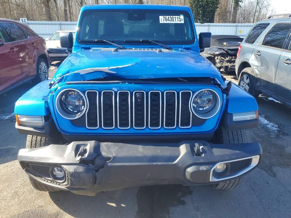 2024 Jeep Wrangler Sahara