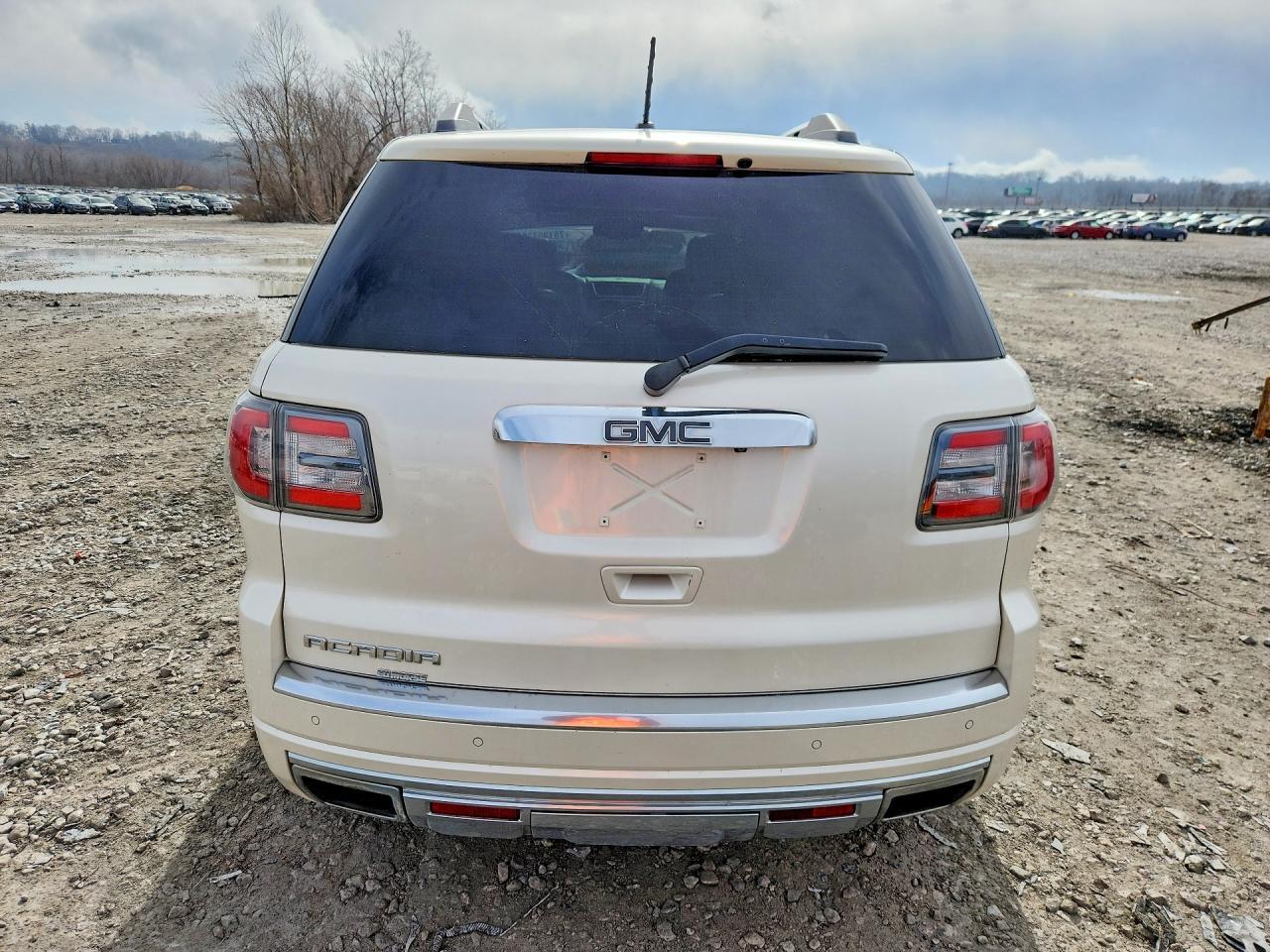 2014 GMC Acadia Denali