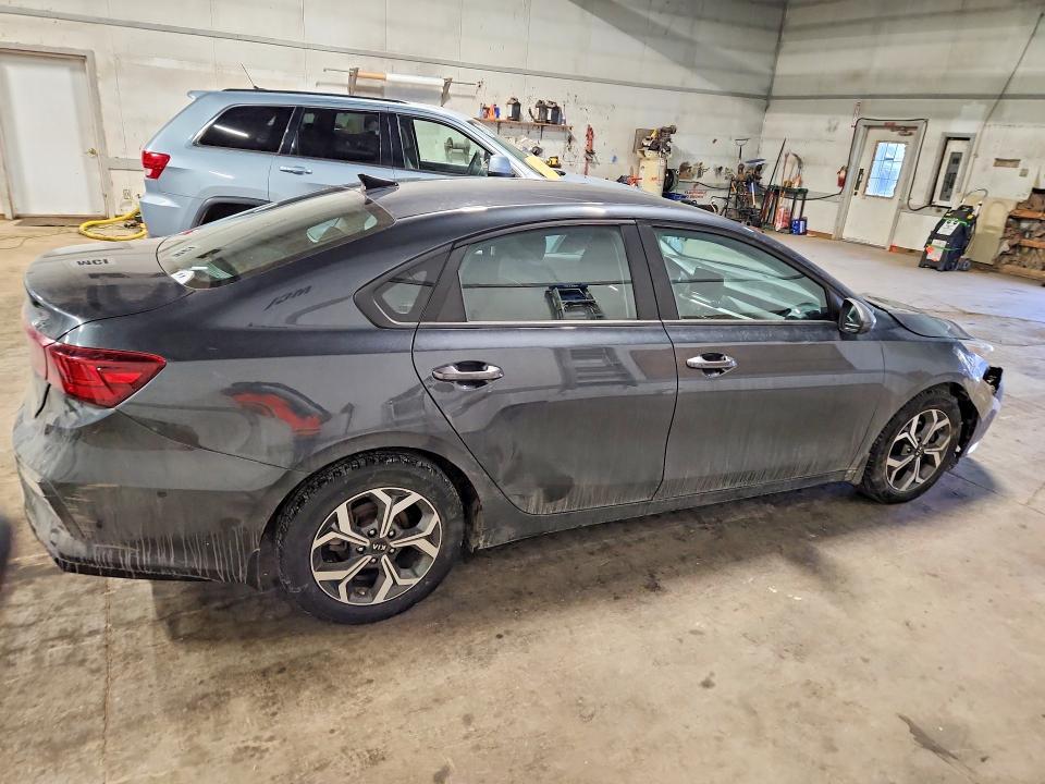 2021 KIA Forte fe