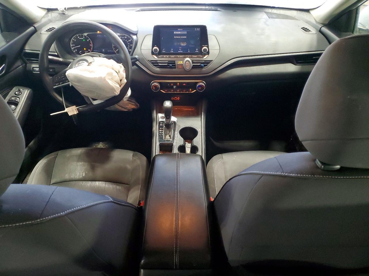 2020 Niss Altima 2.5 s