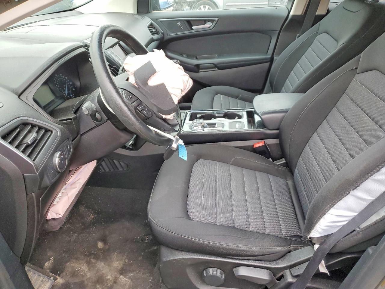 2019 Ford Edge se