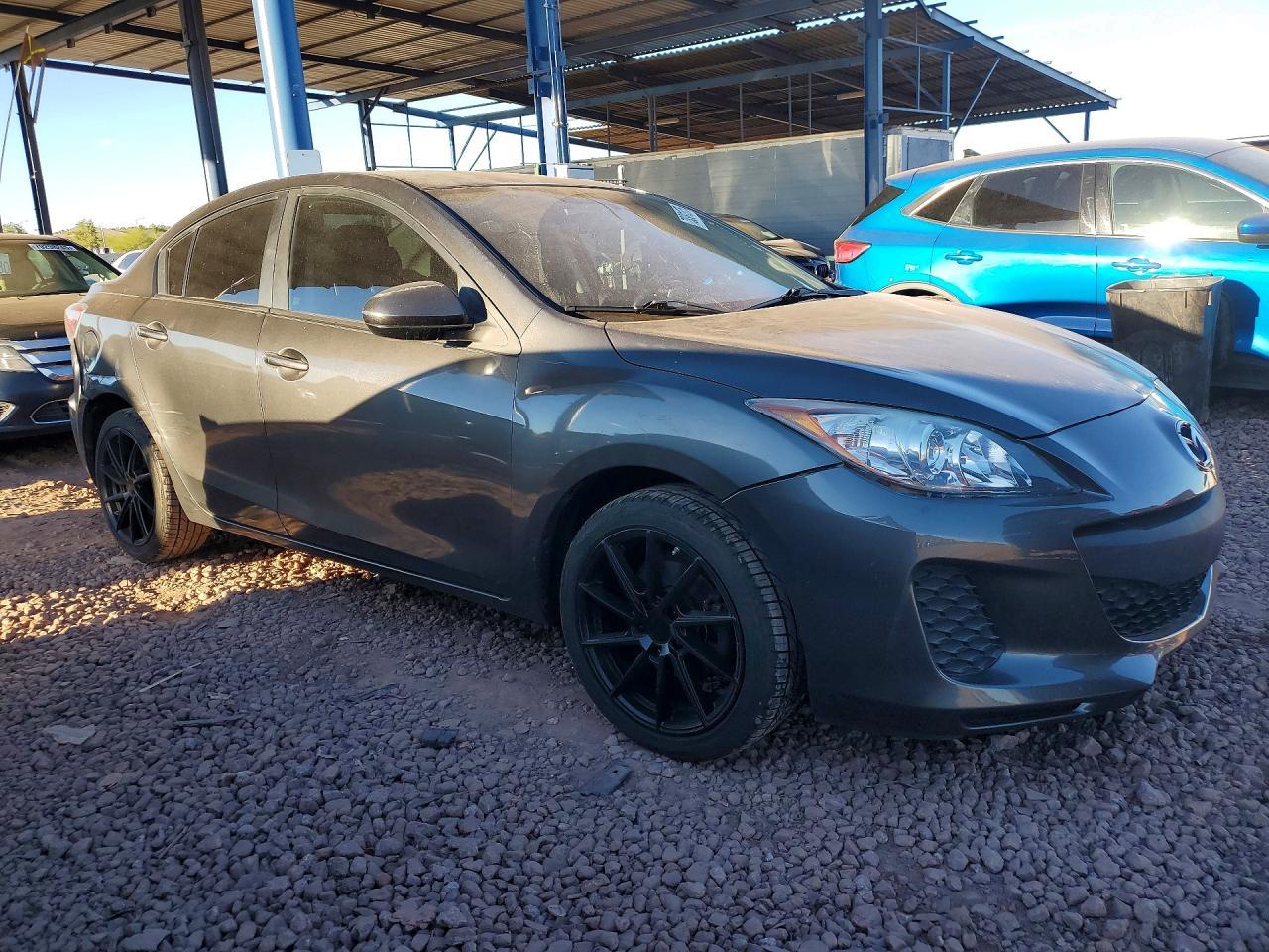 2012 Mazda 3 I