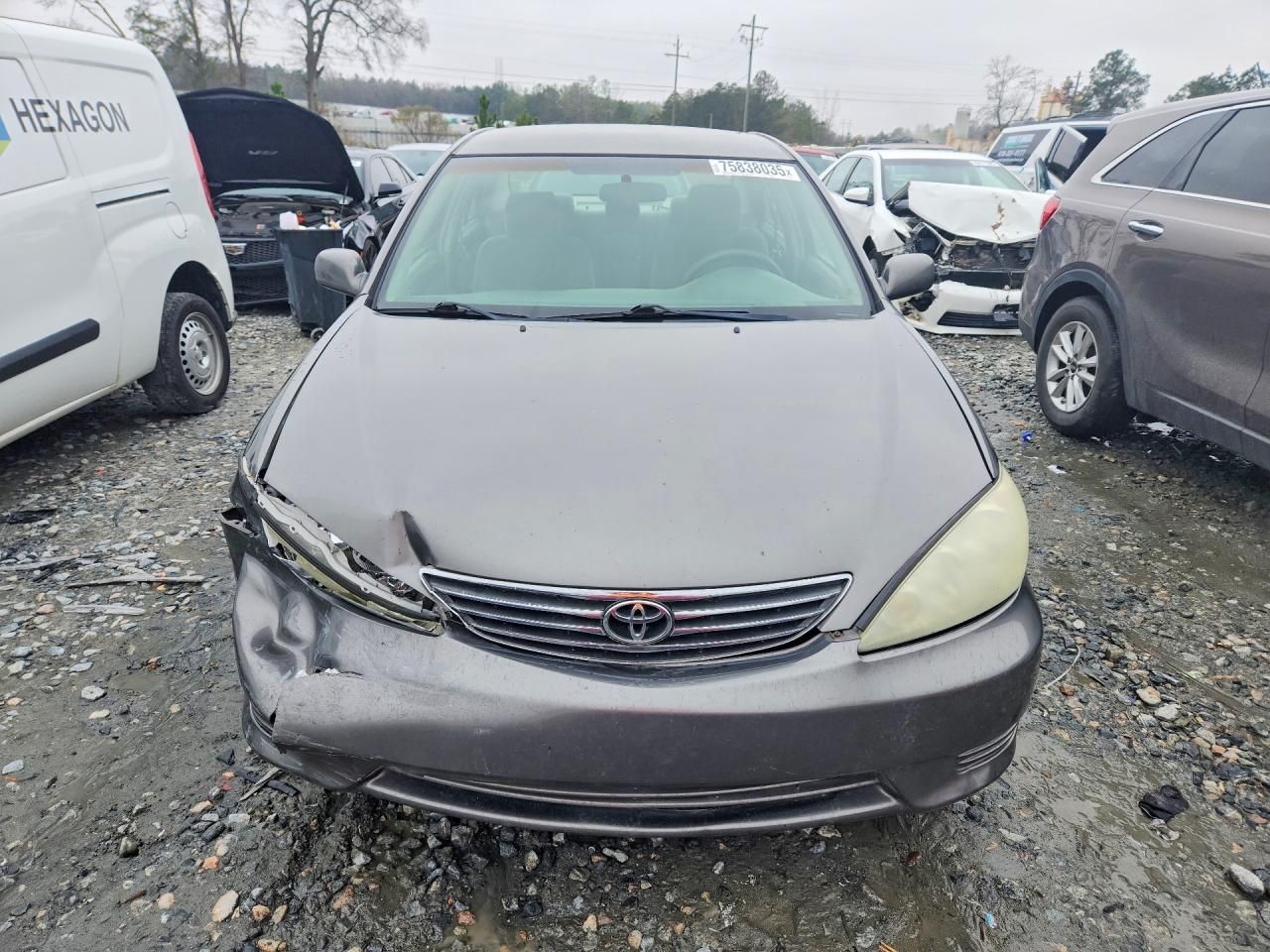 2005 Toyota Camry le