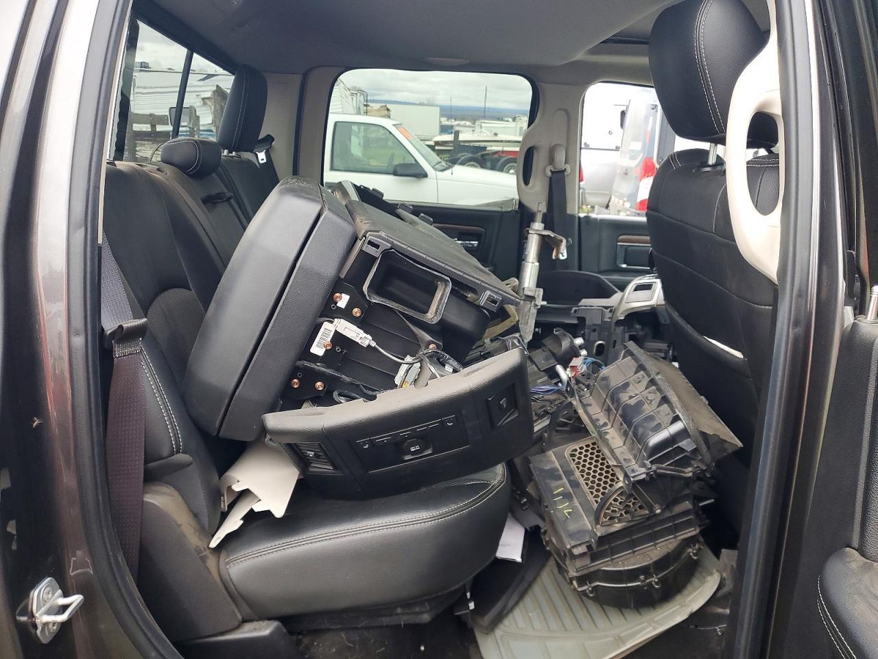 2015 Dodge 3500 Laramie