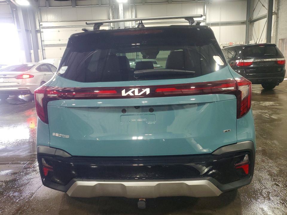 2024 KIA Seltos s
