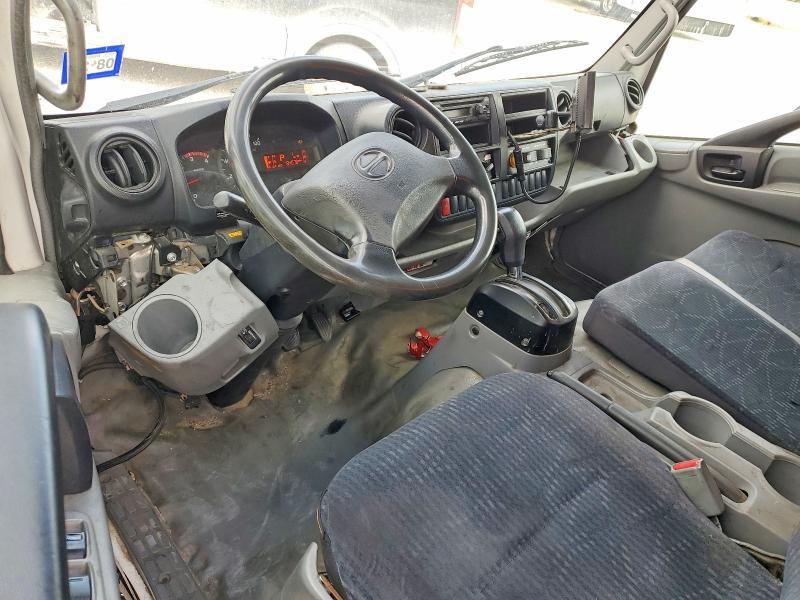 2018 Hino 195 BOX Truck
