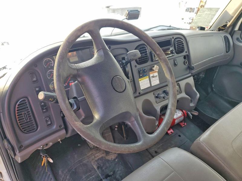 2015 Freigliner 2015 Freightliner Business Class M2 Bucket Truck