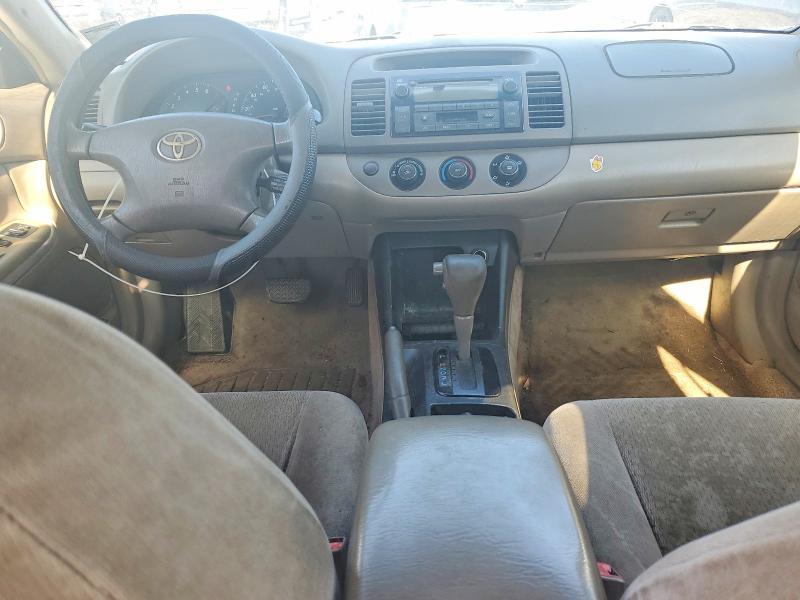 2002 Toyota Camry le