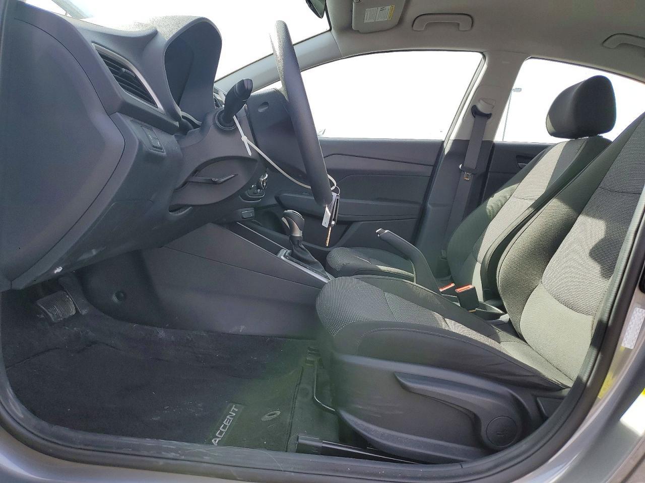2022 Hyundai Accent se