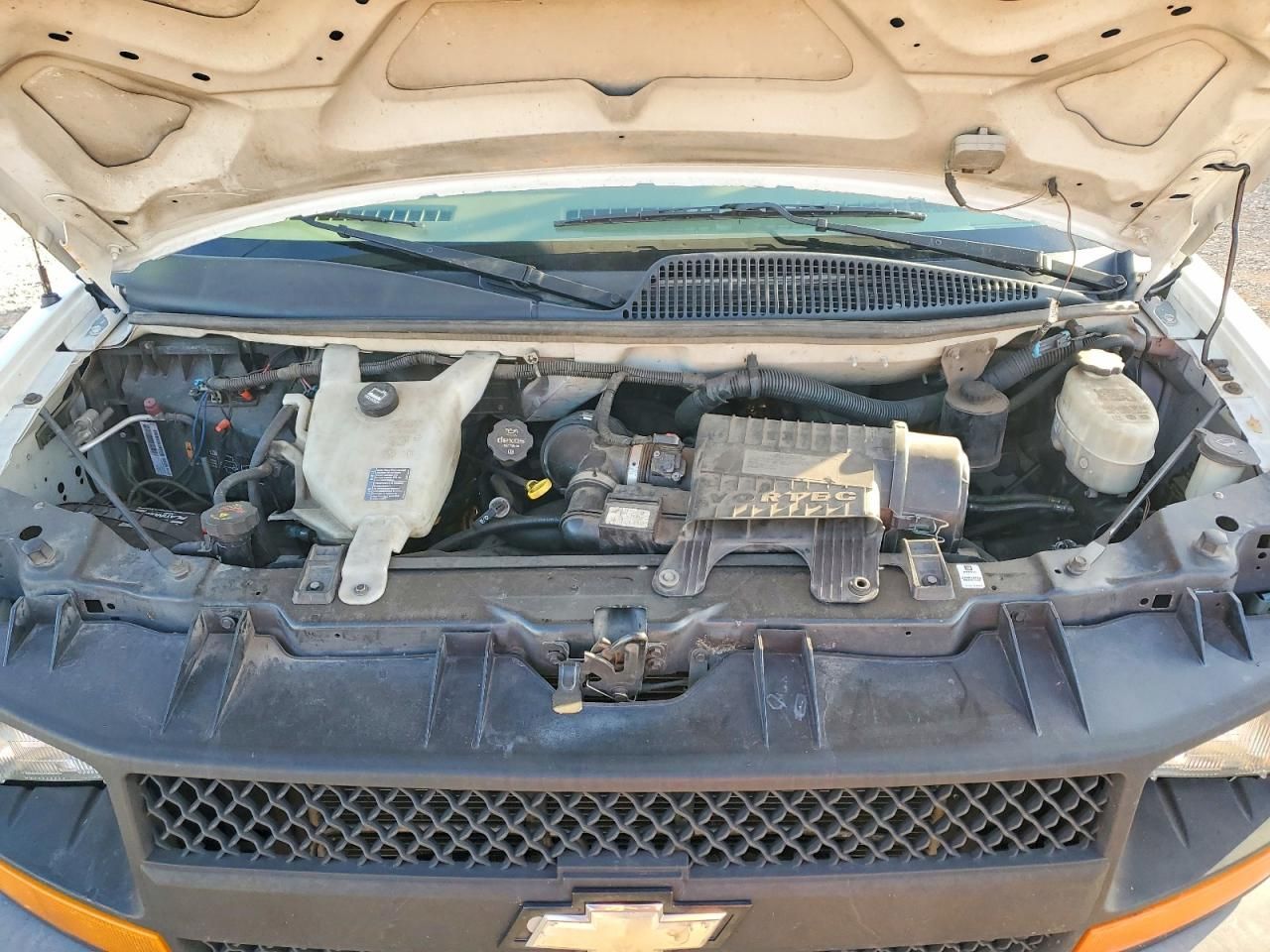 2016 Chevrolet Express 2500 Cargo Utility / Service Van