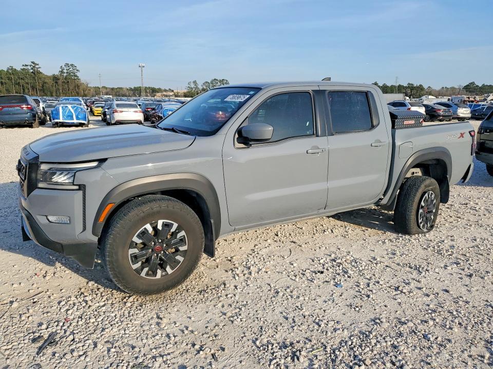 2022 Nissan Frontier PRO-X