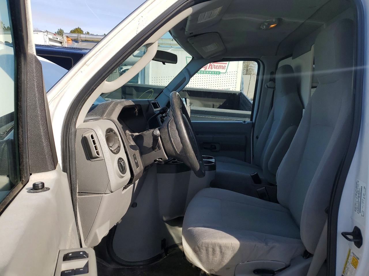 2012 Ford E-350