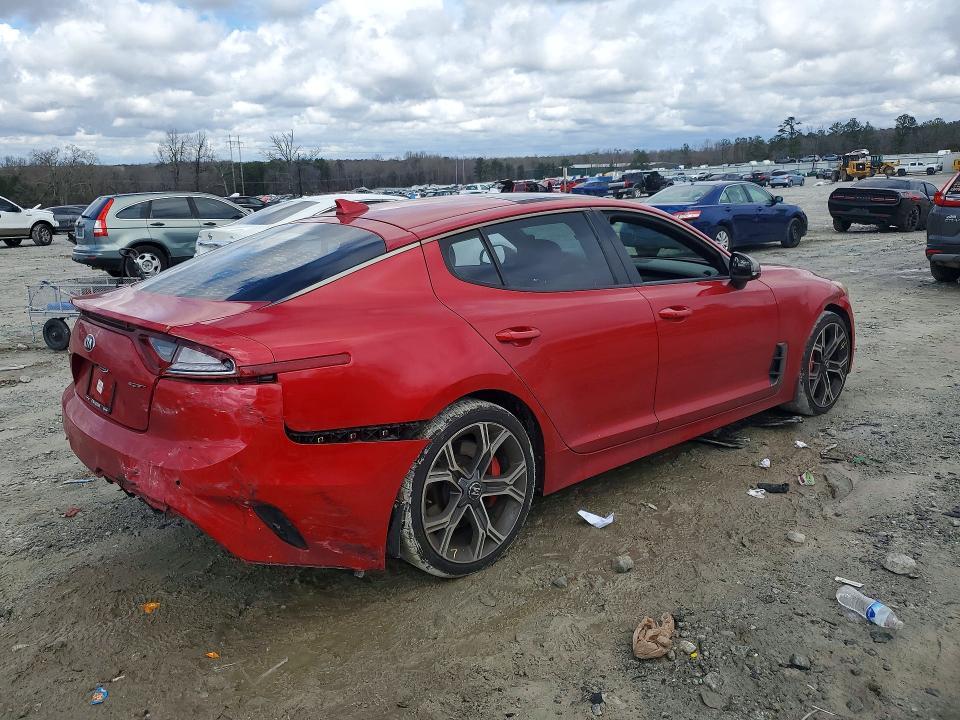 2018 KIA Stinger GT1