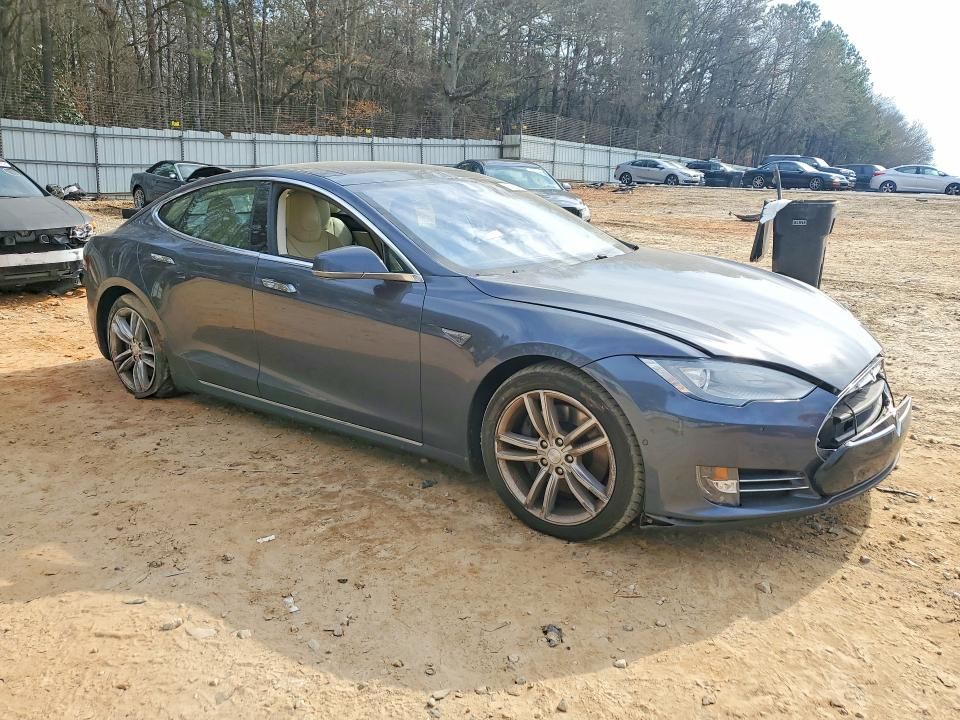 2015 Tesla Model s 85D