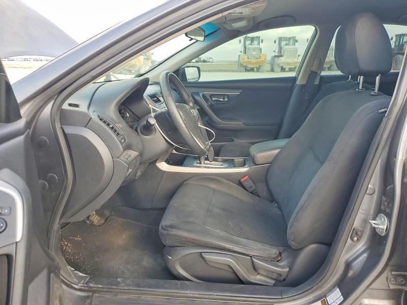 2015 Niss Altima