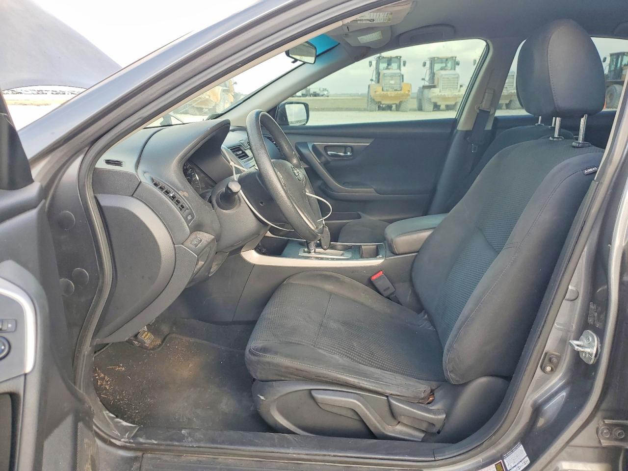 2015 Niss Altima