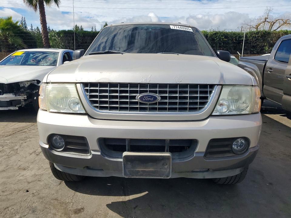 2005 Ford Explorer xlt