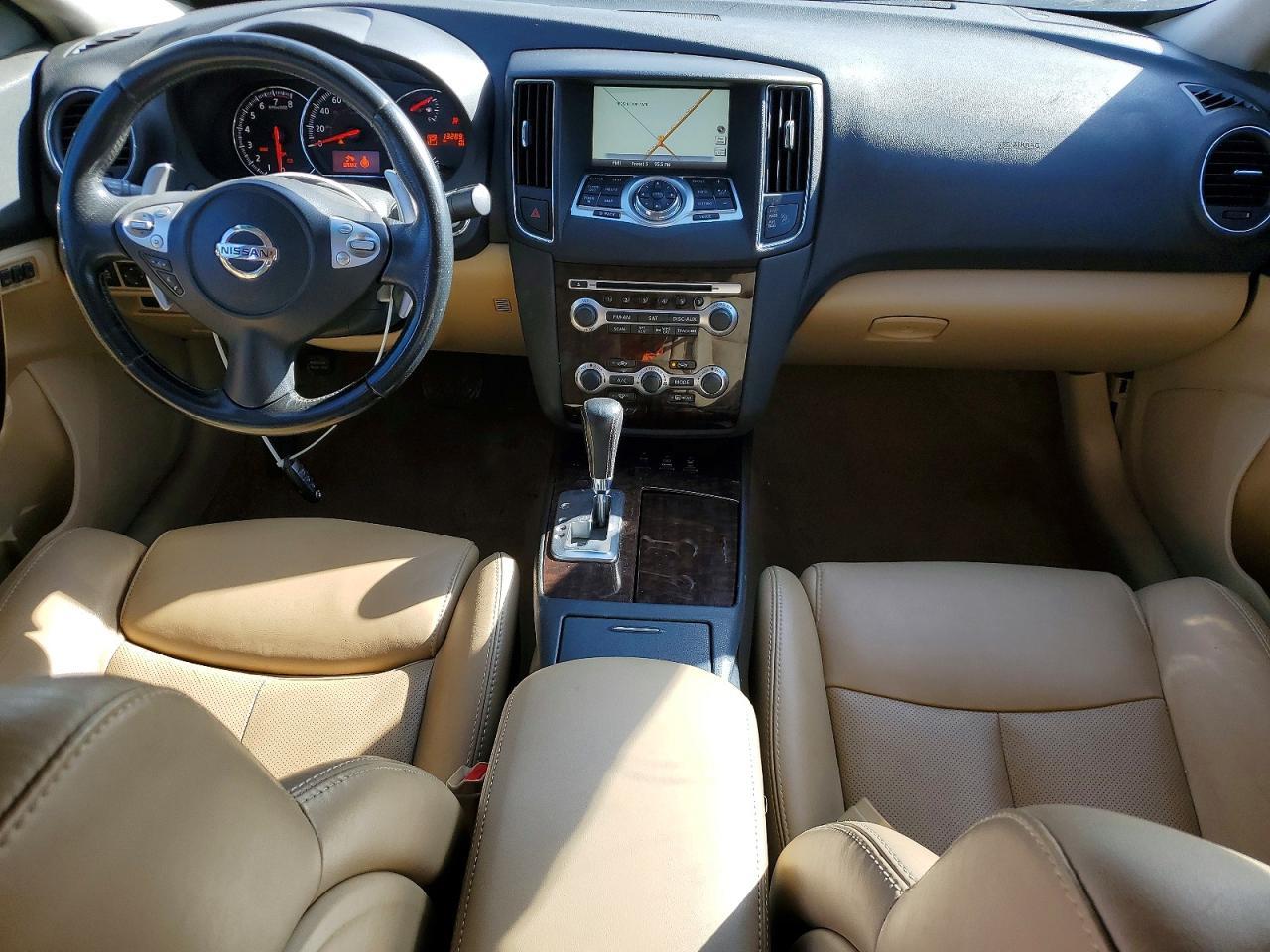 2011 Nissan Maxima s