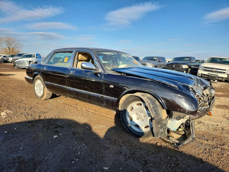 2002 Jaguar Vandenplas