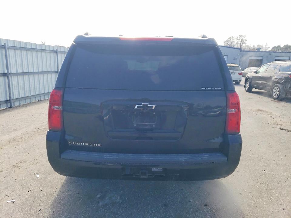 2018 Chevrolet Suburban C1500 lt