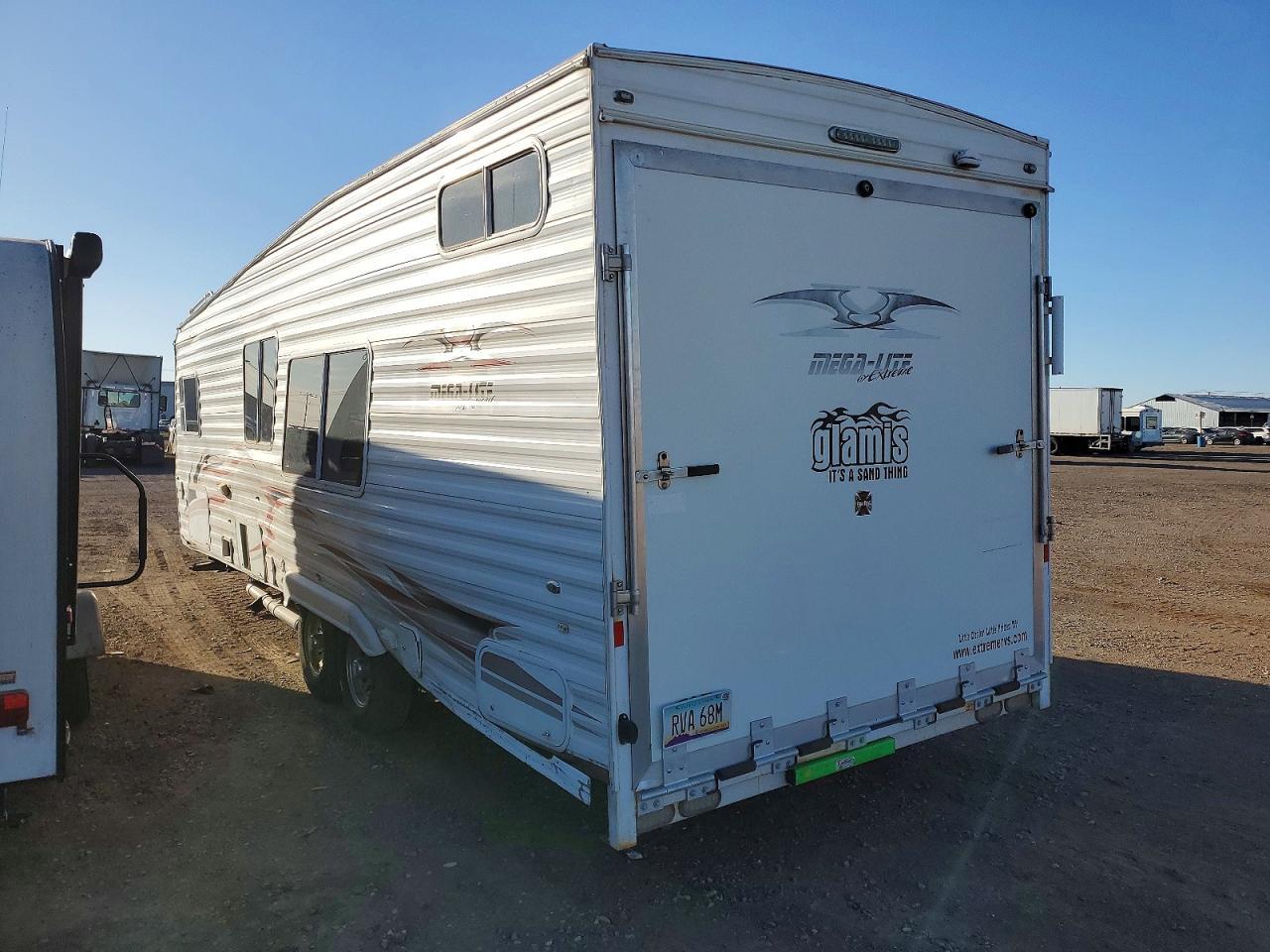 2008 Extreme 2008 Megalite Camper