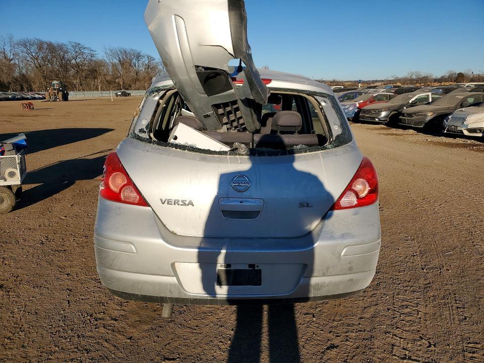 2007 Nissan Versa s