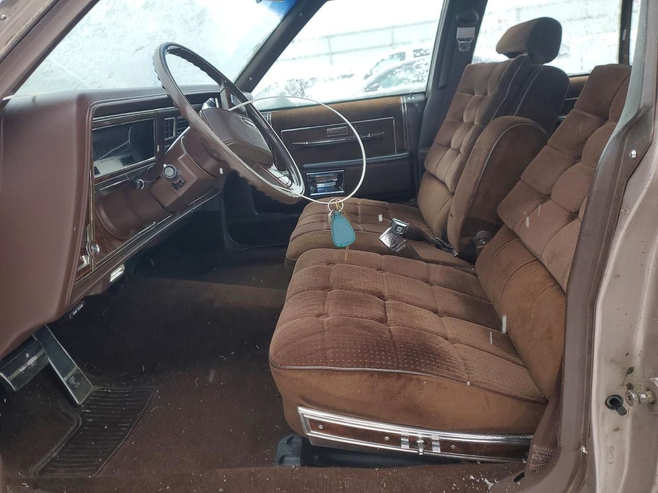 1984 Oldsmobile Delta 88 Royale Brougham