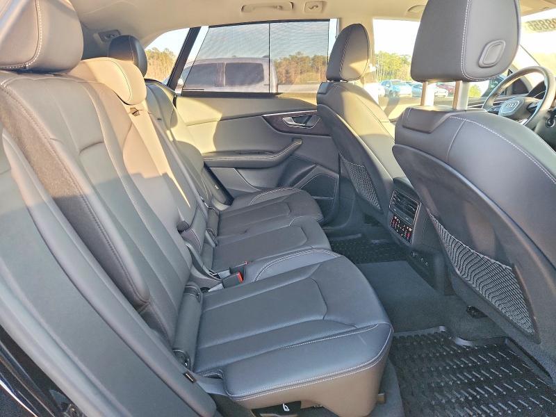 2023 Audi Q8 Prestige