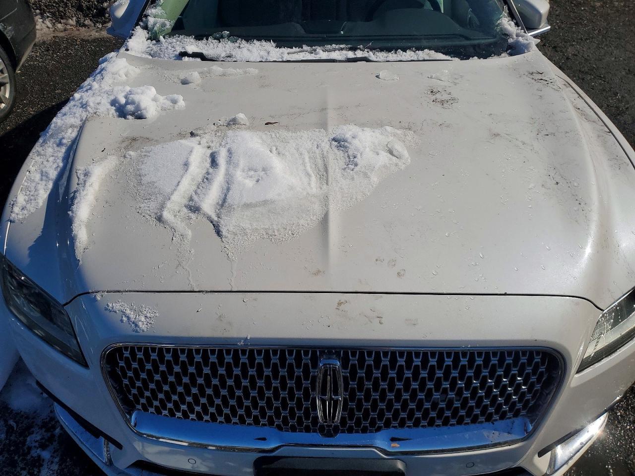 2019 Lincoln Continental Select