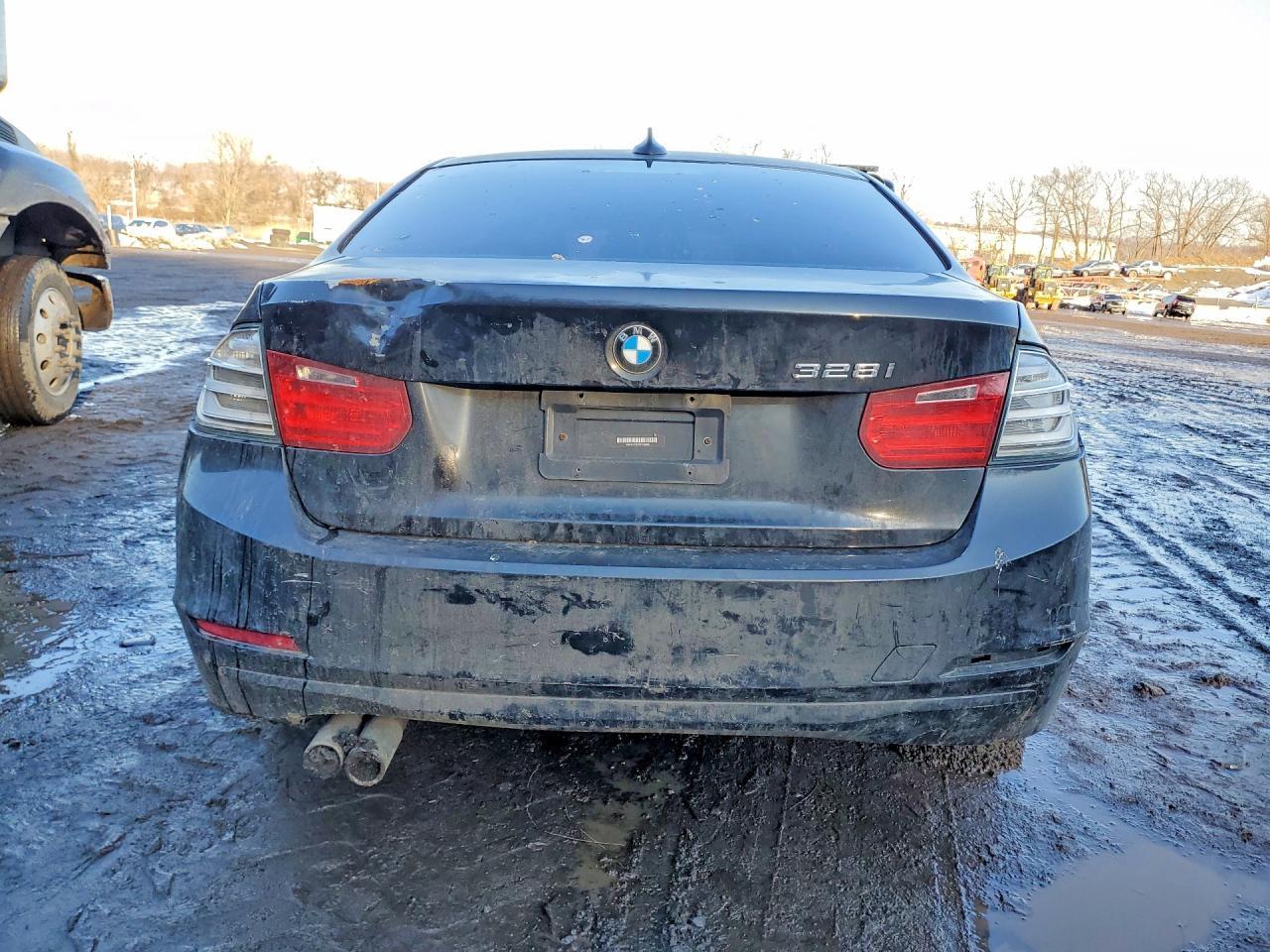 2012 BMW 328 i