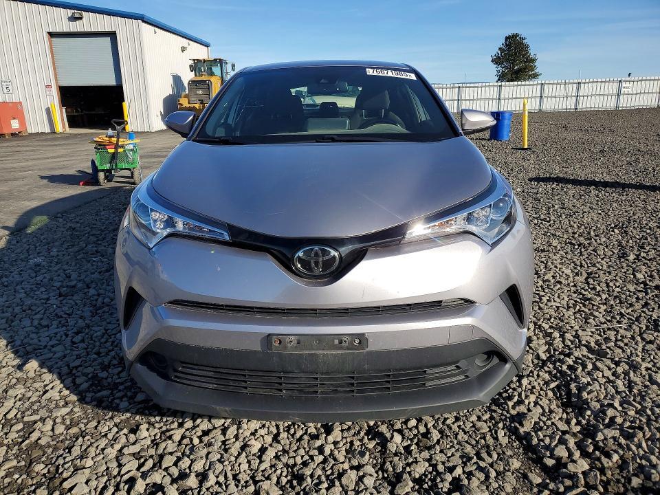 2019 Toyota C-hr xle