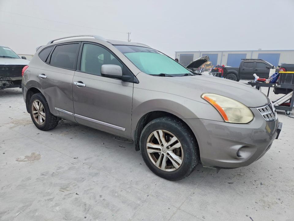 2013 Nissan Rogue s