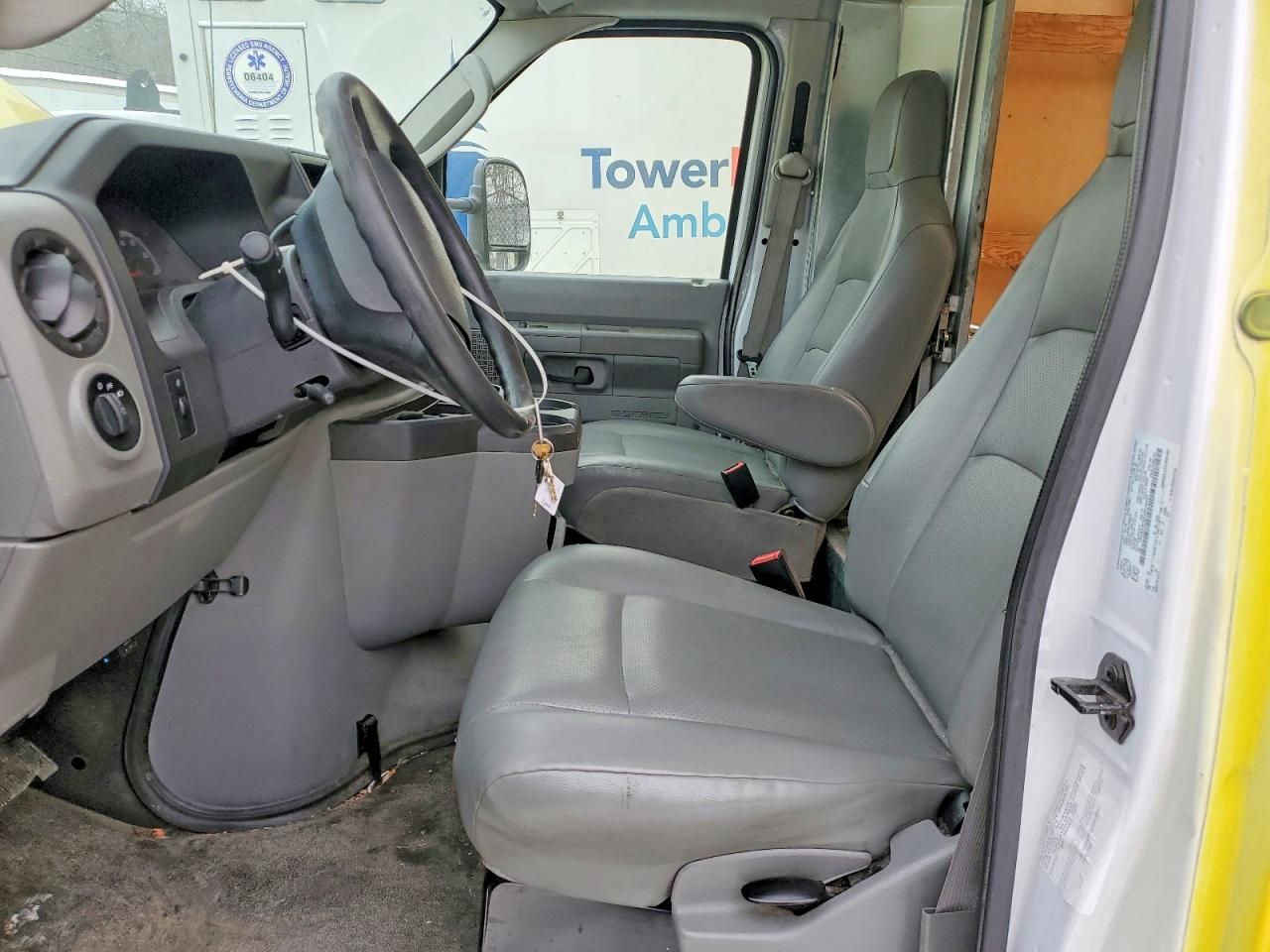 2018 Ford E450 BOX Truck