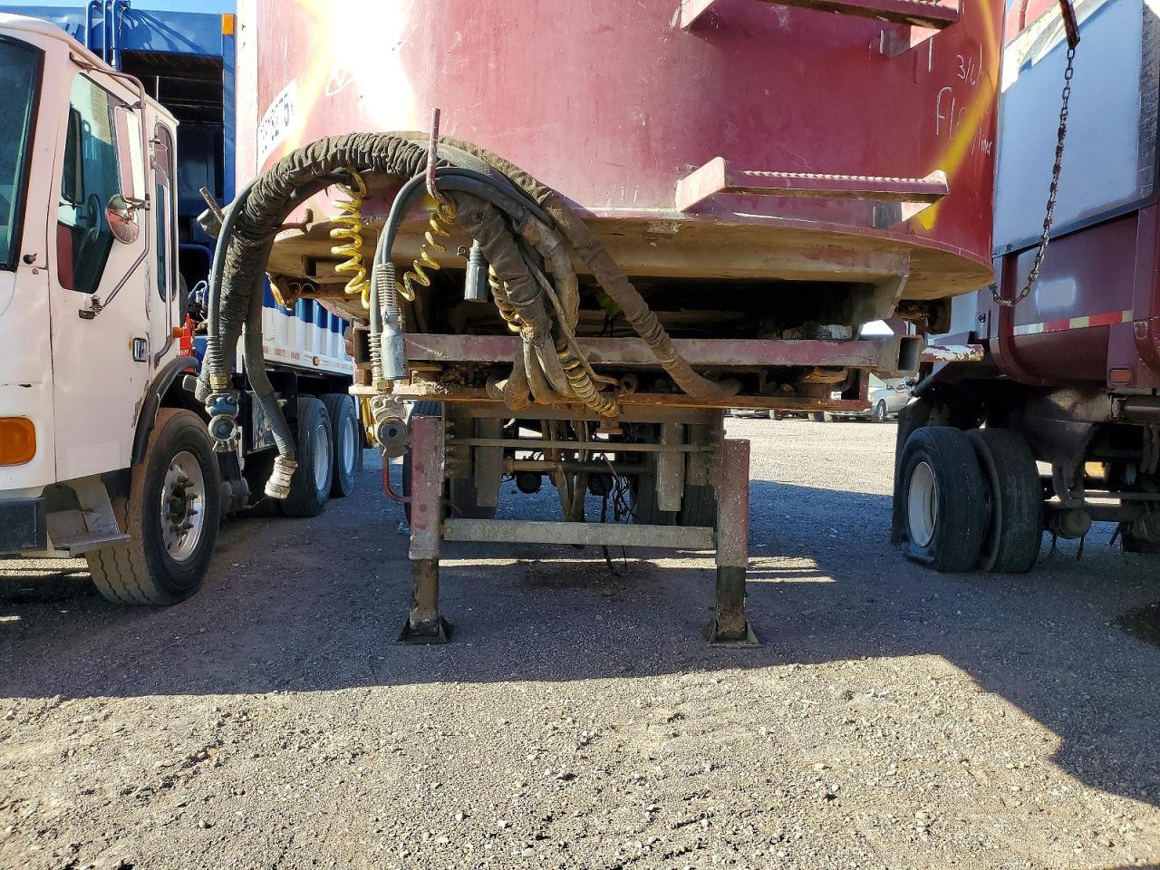 2005 Heil 2000 Heil Refuse Trailer