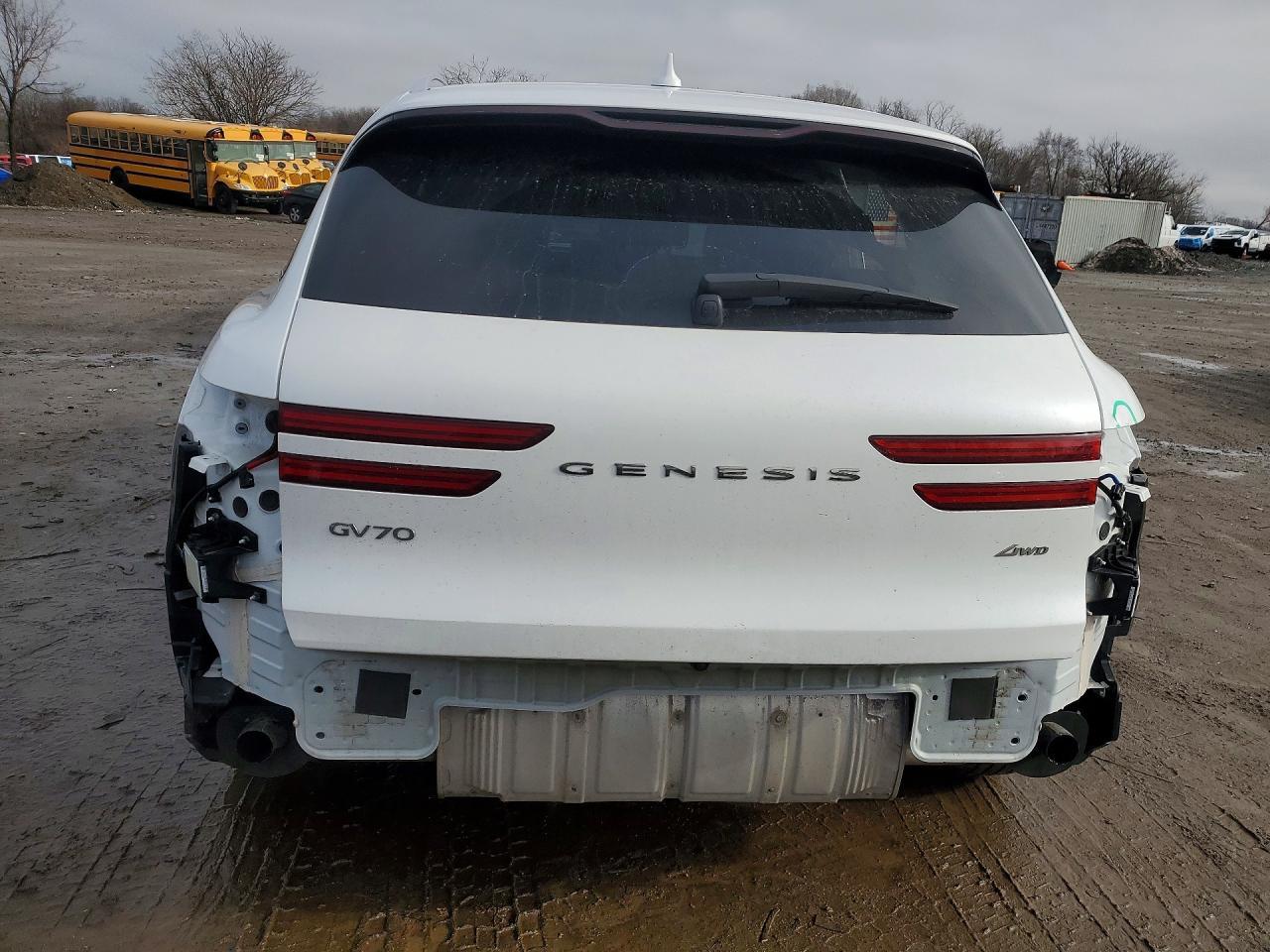 2025 Genesis Gv70 Base