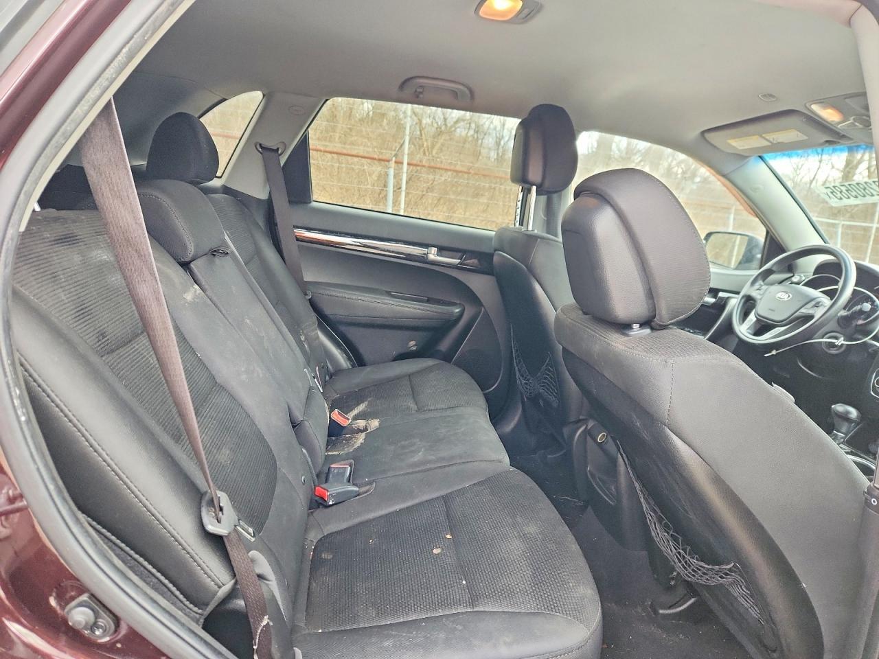 2014 KIA Sorento lx