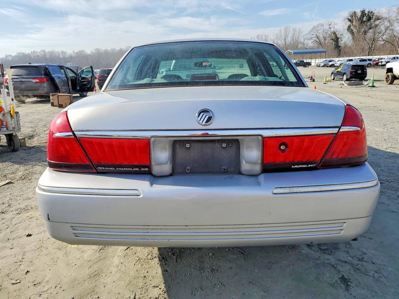 2002 Mercury Grand Marquis gs