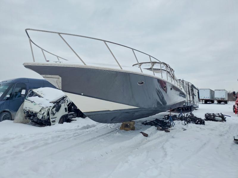 2005 Fountain Boat-boat