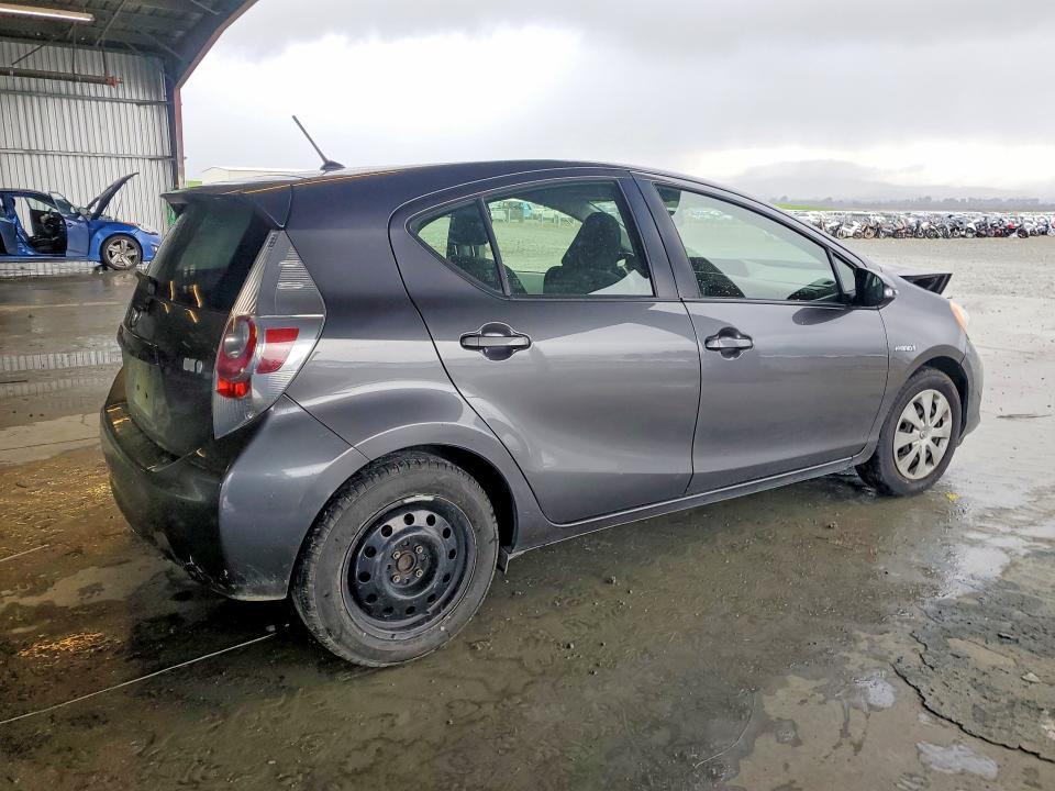 2013 Toyota Prius c