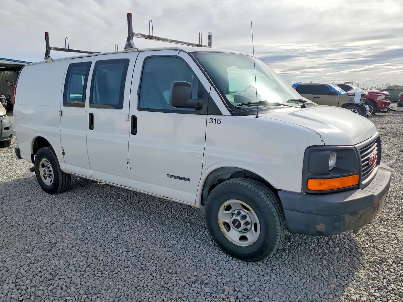 2005 GMC Savana G2500