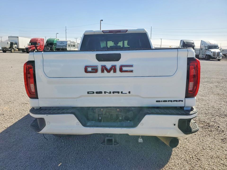 2022 GMC Sierra K3500 Denali
