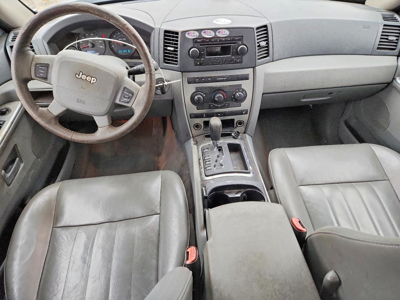 2006 Jeep Grand Cherokee Laredo