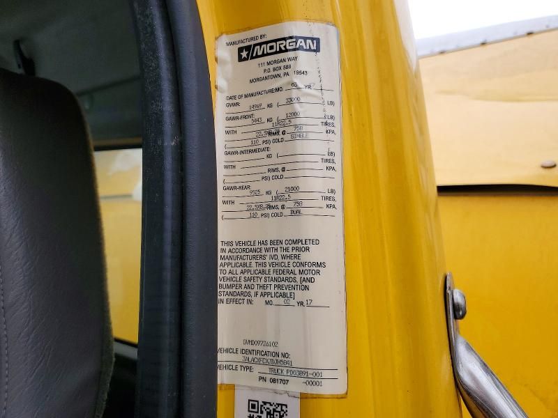 2018 Freigliner 2018 Freightliner Business Class M2 BOX Truck