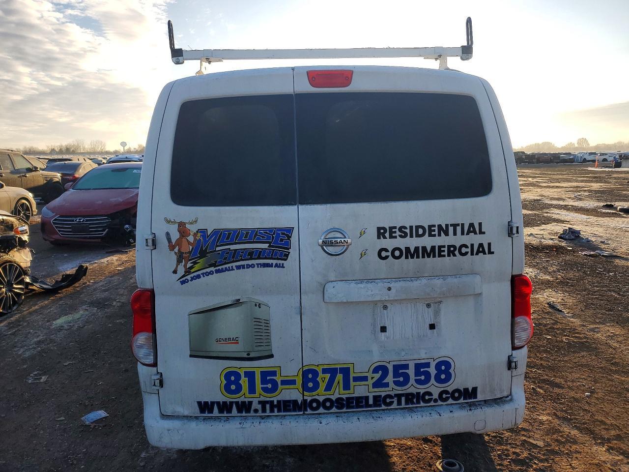 2015 Nissan NV200 2.5S