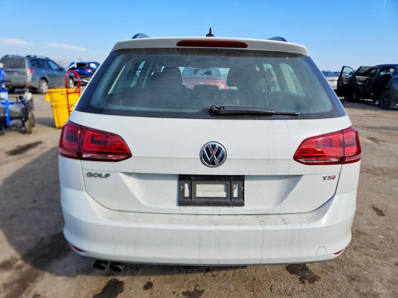 2016 Volkswagen Golf Sportwagen s