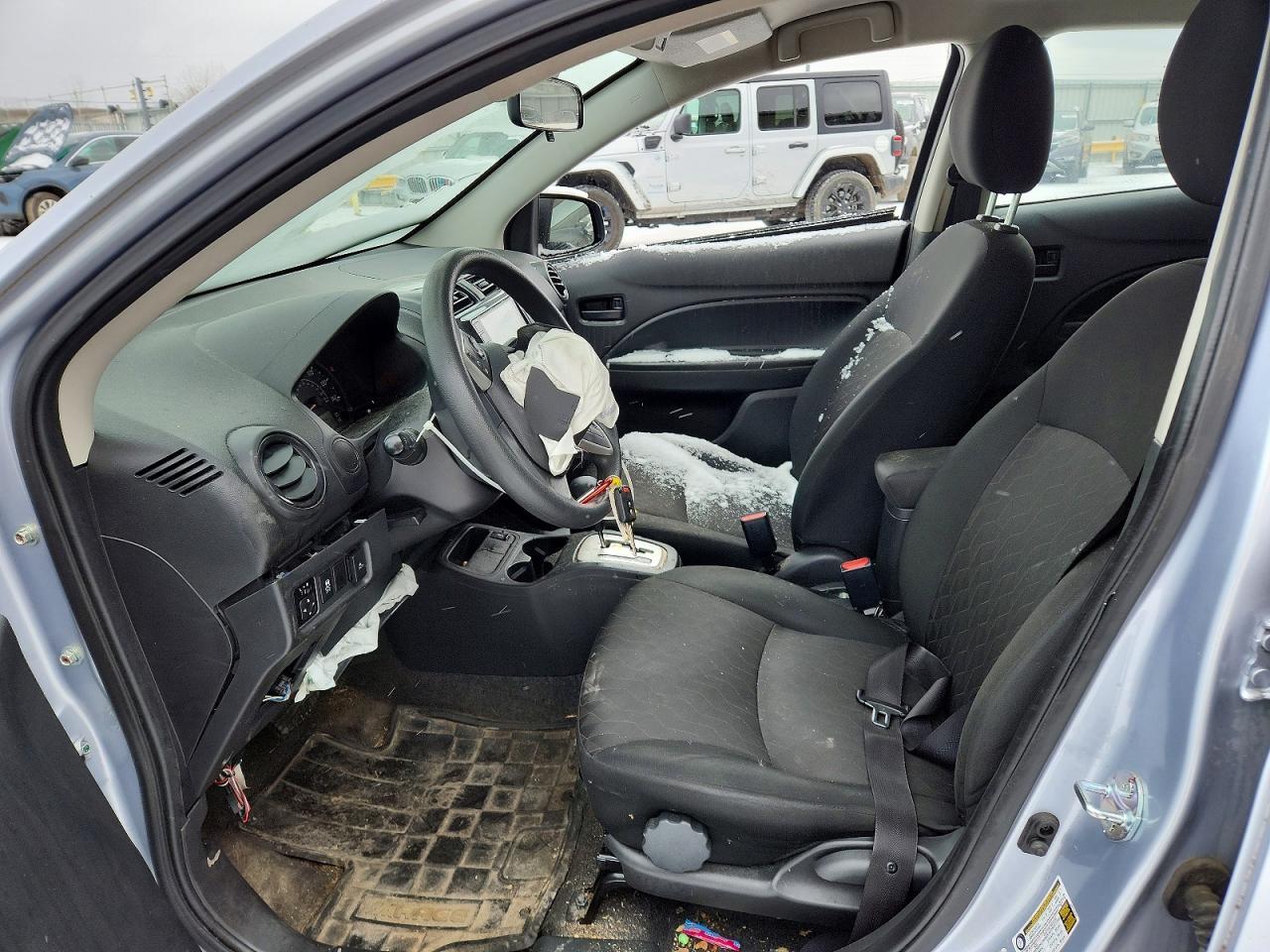 2022 Mitsubishi Mirage es