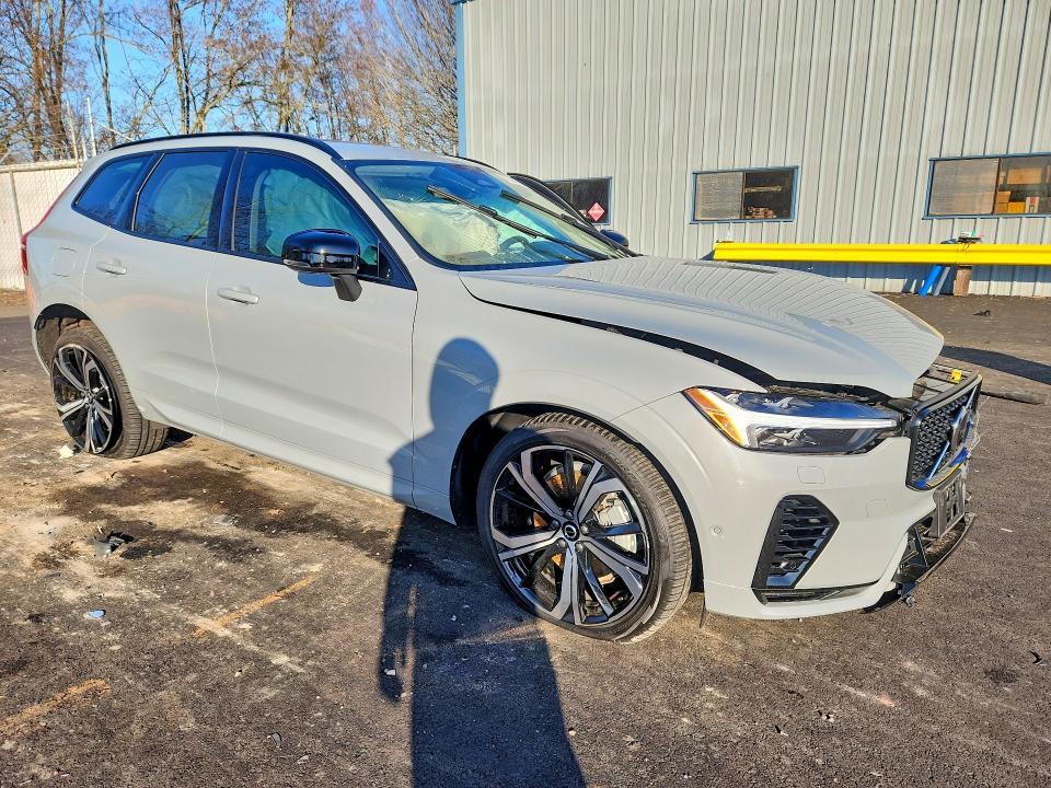 2025 Volvo Xc60 Ultra