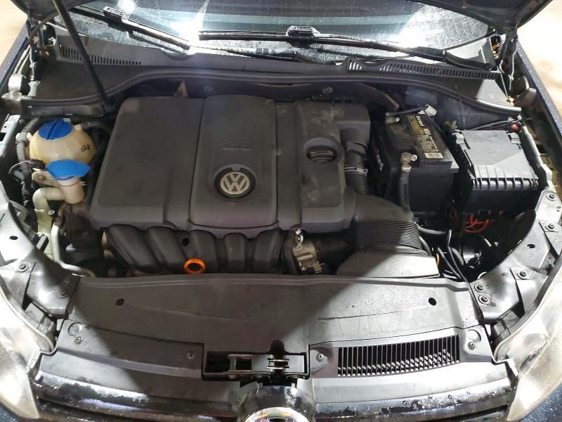 2011 Volkswagen Golf