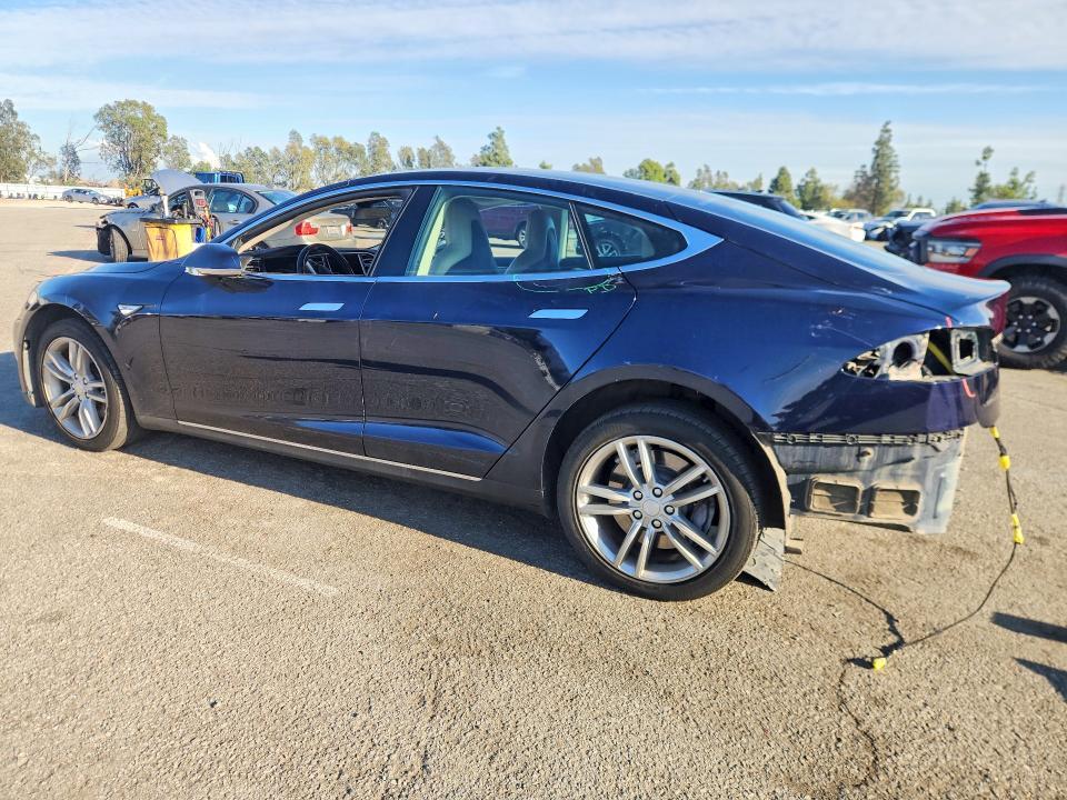 2015 Tesla Model s 85D