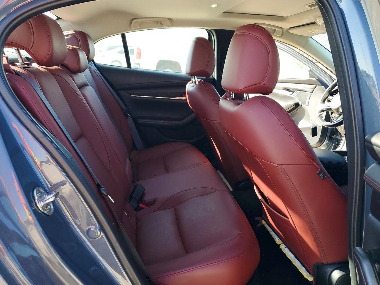 2024 Mazda 3 Preferred